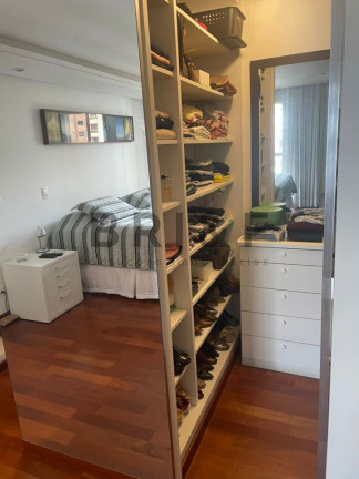 Imagem Apartamento com 3 Quartos à Venda, 200 m² em Brooklin - São Paulo Imagem Apartamento com 3 Quartos à Venda, 200 m² em Brooklin - São Paulo