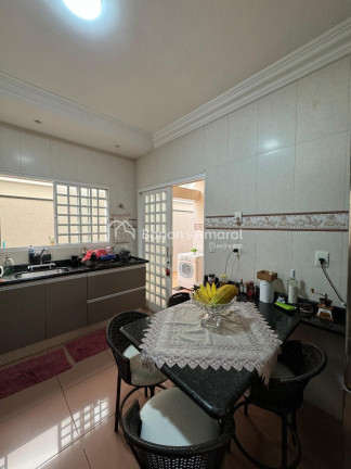 Imagem Casa de Condomínio com 3 Quartos à Venda, 250 m² em Residencial Okinawa - Paulínia Imagem Casa de Condomínio com 3 Quartos à Venda, 250 m² em Residencial Okinawa - Paulínia