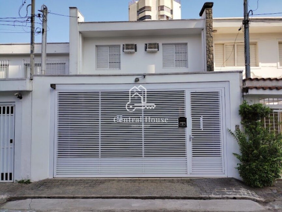 Sobrado com 5 Quartos à Venda, 140 m² em Moema - São Paulo