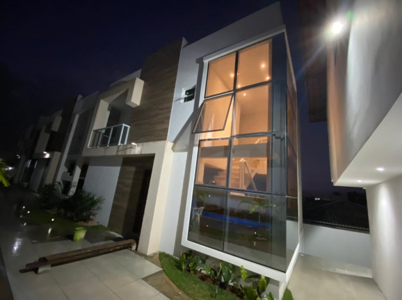 Imagem Casa com 4 Quartos à Venda, 135 m² em Pitangueiras - Lauro De Freitas