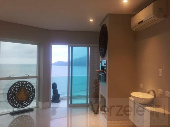 Imagem Apartamento com 3 Quartos para Alugar, 182 m² em Centro - Balneário Camboriú