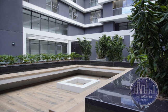 Imagem Apartamento com 3 Quartos à Venda, 147 m² em Hugo Lange - Curitiba Imagem Apartamento com 3 Quartos à Venda, 147 m² em Hugo Lange - Curitiba