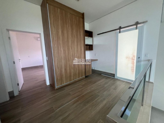 Imagem Casa de Condomínio com 5 Quartos à Venda, 340 m² em Recreio Dos Bandeirantes - Uberaba Imagem Casa de Condomínio com 5 Quartos à Venda, 340 m² em Recreio Dos Bandeirantes - Uberaba