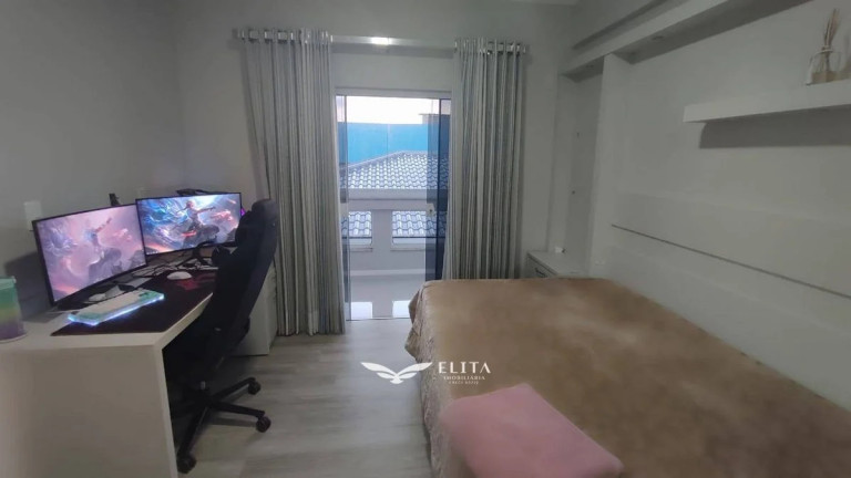 Imagem Sobrado com 2 Quartos à Venda, 120 m² em Armação - Penha