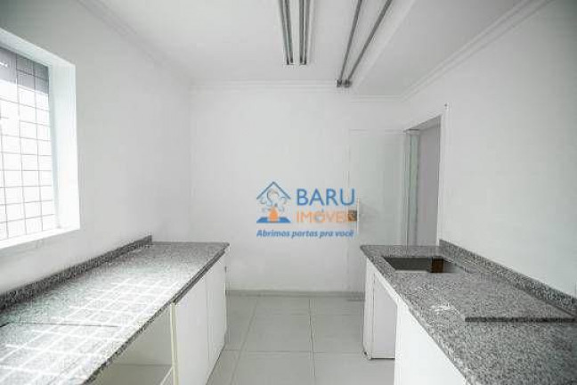 Imagem Sobrado com 11 Quartos à Venda, 412 m² em Lapa - São Paulo Imagem Sobrado com 11 Quartos à Venda, 412 m² em Lapa - São Paulo
