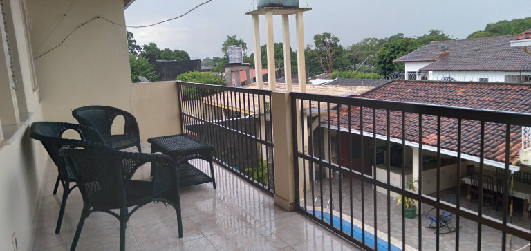 Imagem Casa com 4 Quartos à Venda, 510 m² em Aleixo - Manaus Imagem Casa com 4 Quartos à Venda, 510 m² em Aleixo - Manaus