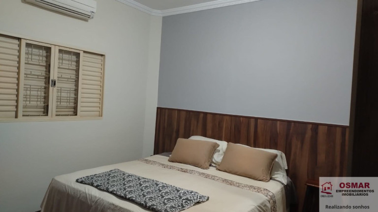 Imagem Casa com 3 Quartos à Venda, 210 m² em Jardim Residencial Ravagnani - Sumaré