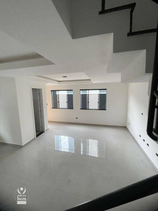 Imagem Sobrado com 3 Quartos à Venda, 105 m² em Xaxim - Curitiba Imagem Sobrado com 3 Quartos à Venda, 105 m² em Xaxim - Curitiba