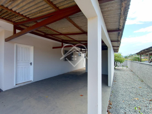 Imagem Casa com 2 Quartos à Venda, 130 m² Imagem Casa com 2 Quartos à Venda, 130 m²