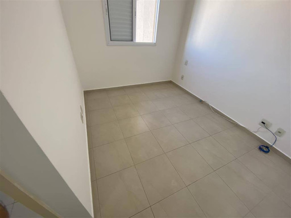 Imagem Apartamento com 3 Quartos para Alugar, 72 m² em Jardim Tupanci - Barueri