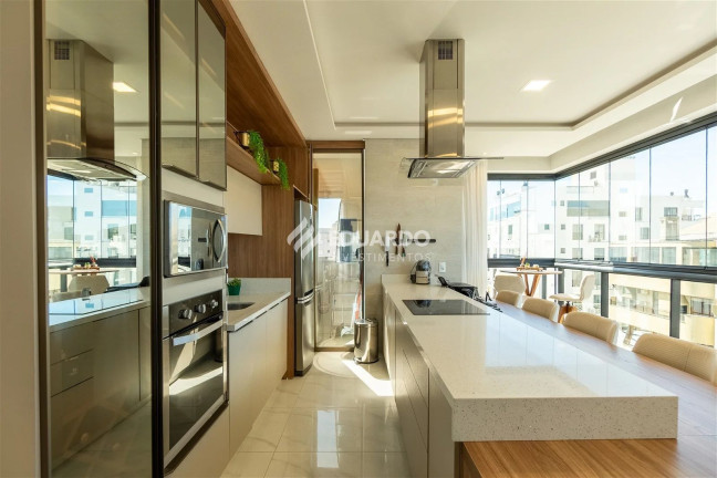 Apartamento com 2 Quartos à Venda, 79 m² em Bombas - Bombinhas