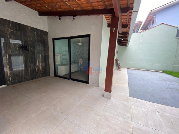 Imagem Casa com 3 Quartos à Venda, 202 m² em Ponta Negra - Manaus