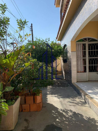 Imagem Casa com 3 Quartos à Venda, 80 m² em Centro - Itaboraí