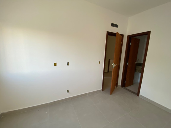 Imagem Casa com 4 Quartos à Venda, 180 m² em Buraquinho - Lauro De Freitas
