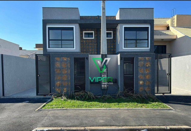 Sobrado com 3 Quartos à Venda, 127 m² em Xaxim - Curitiba