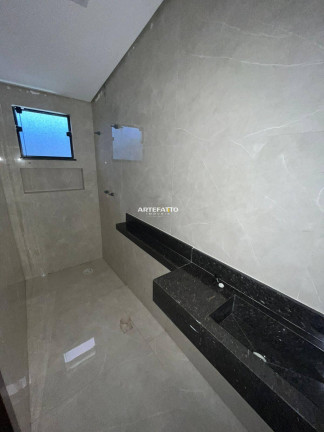 Imagem Casa com 4 Quartos à Venda, 223 m² Imagem Casa com 4 Quartos à Venda, 223 m²