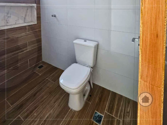 Imagem Casa com 3 Quartos à Venda, 135 m² em Jardim Vila Galvão - Guarulhos Imagem Casa com 3 Quartos à Venda, 135 m² em Jardim Vila Galvão - Guarulhos