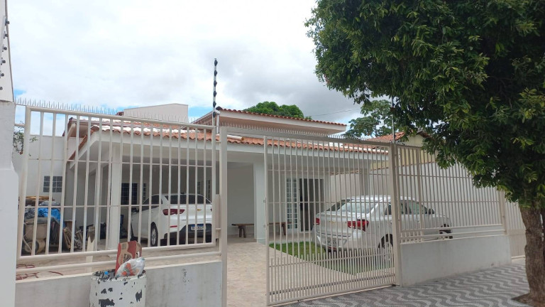 Imagem Casa à Venda, 360 m² em Santa Cruz - Cuiabá Imagem Casa à Venda, 360 m² em Santa Cruz - Cuiabá