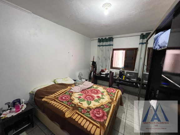 Imagem Casa com 6 Quartos à Venda, 150 m² em Vila Mathias - Mogi Das Cruzes Imagem Casa com 6 Quartos à Venda, 150 m² em Vila Mathias - Mogi Das Cruzes