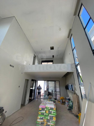 Imagem Casa com 3 Quartos à Venda, 247 m² em Tamboré - Santana De Parnaíba Imagem Casa com 3 Quartos à Venda, 247 m² em Tamboré - Santana De Parnaíba