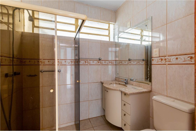 Imagem Casa com 4 Quartos à Venda, em Santa Tereza - Porto Alegre Imagem Casa com 4 Quartos à Venda, em Santa Tereza - Porto Alegre