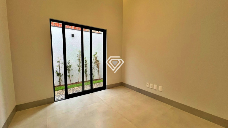 Imagem Casa com 3 Quartos à Venda, 207 m² em Plano Diretor Sul - Palmas Imagem Casa com 3 Quartos à Venda, 207 m² em Plano Diretor Sul - Palmas