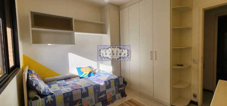 Imagem Apartamento com 3 Quartos à Venda, 137 m² em Tijuca - Rio De Janeiro Imagem Apartamento com 3 Quartos à Venda, 137 m² em Tijuca - Rio De Janeiro