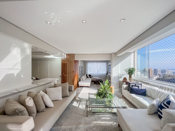 Imagem Apartamento com 3 Quartos à Venda, 140 m² em Centro Histórico - Porto Alegre Imagem Apartamento com 3 Quartos à Venda, 140 m² em Centro Histórico - Porto Alegre