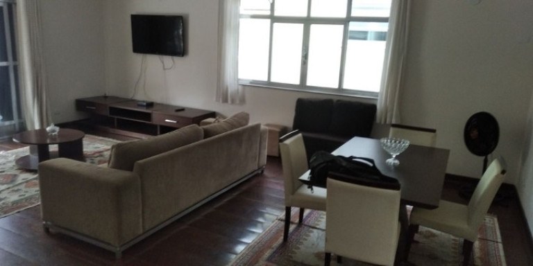 Imagem Casa com 4 Quartos à Venda, 200 m² em Boqueirão - Santos