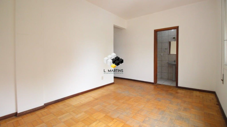 Imagem Apartamento com 3 Quartos à Venda, 135 m² em Rio Branco - Porto Alegre Imagem Apartamento com 3 Quartos à Venda, 135 m² em Rio Branco - Porto Alegre