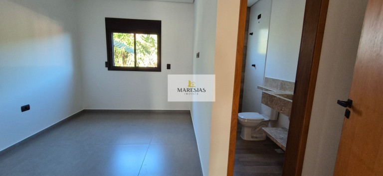 Imagem Casa com 5 Quartos à Venda, 200 m² em Boiçucanga - São Sebastião Imagem Casa com 5 Quartos à Venda, 200 m² em Boiçucanga - São Sebastião