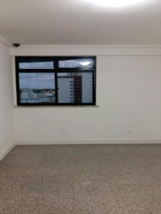 Imagem Imóvel com 3 Quartos à Venda, 200 m² em Guararapes - Fortaleza Imagem Imóvel com 3 Quartos à Venda, 200 m² em Guararapes - Fortaleza