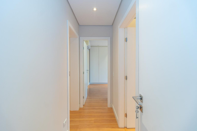 Imagem Apartamento com 5 Quartos para Alugar, 120 m² em Centro - Curitiba Imagem Apartamento com 5 Quartos para Alugar, 120 m² em Centro - Curitiba