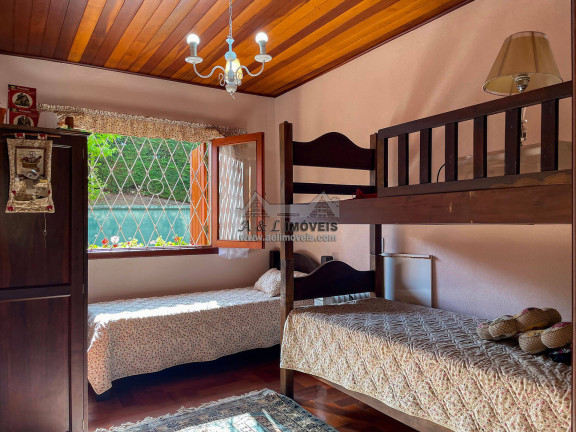 Imagem Casa de Condomínio com 4 Quartos à Venda, 164 m² em Imbiri - Campos Do Jordão Imagem Casa de Condomínio com 4 Quartos à Venda, 164 m² em Imbiri - Campos Do Jordão
