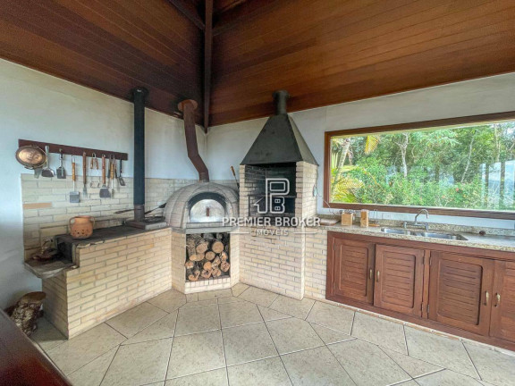 Imagem Casa com 4 Quartos à Venda, 575 m² em Carlos Guinle - Teresópolis Imagem Casa com 4 Quartos à Venda, 575 m² em Carlos Guinle - Teresópolis