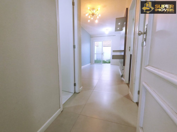 Casa de Condomínio com 2 Quartos para Alugar, 55 m² em Três Vendas - Pelotas