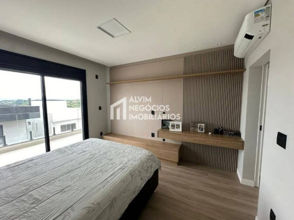 Imagem Sobrado com 3 Quartos à Venda, 283 m² em Loteamento Verana - São José Dos Campos Imagem Sobrado com 3 Quartos à Venda, 283 m² em Loteamento Verana - São José Dos Campos