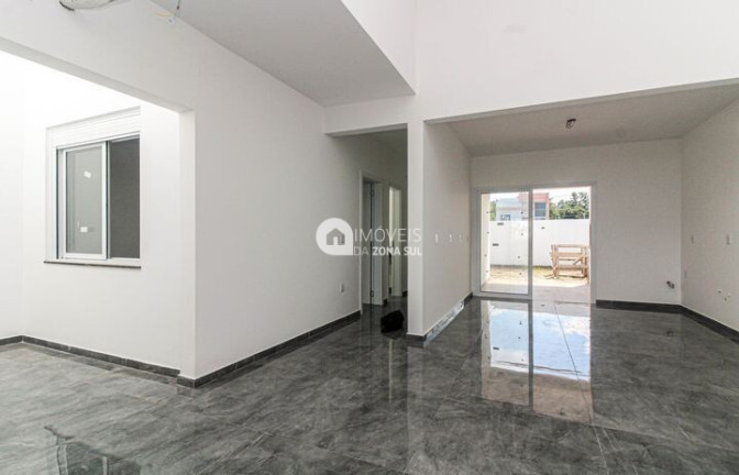 Imagem Casa com 3 Quartos à Venda, 100 m² Imagem Casa com 3 Quartos à Venda, 100 m²