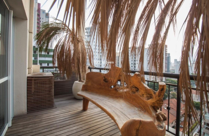 Imagem Imóvel com 2 Quartos à Venda, 167 m² em Moema - São Paulo Imagem Imóvel com 2 Quartos à Venda, 167 m² em Moema - São Paulo