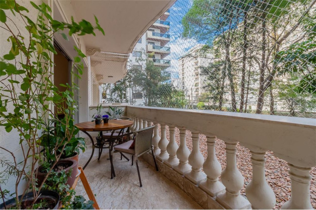 Imagem Imóvel com 4 Quartos à Venda, em Perdizes - São Paulo Imagem Imóvel com 4 Quartos à Venda, em Perdizes - São Paulo