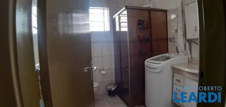 Imagem Casa com 4 Quartos à Venda, 350 m² em Vila Pinheirinho - Santo André Imagem Casa com 4 Quartos à Venda, 350 m² em Vila Pinheirinho - Santo André