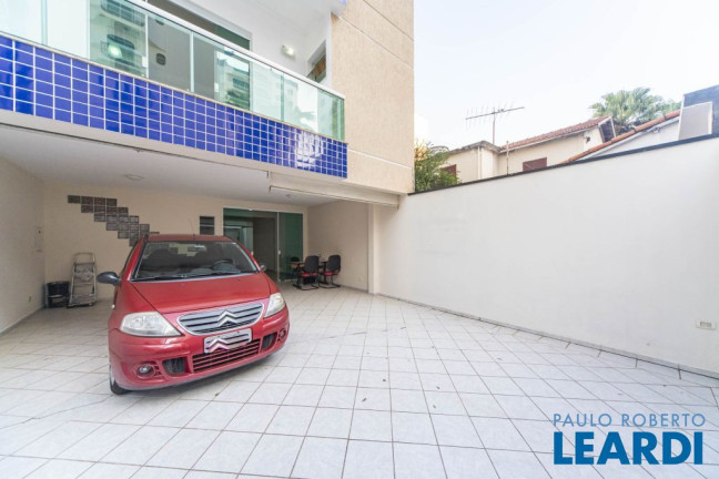 Imagem Sobrado com 3 Quartos à Venda, 228 m² em Vila Gilda - Santo André Imagem Sobrado com 3 Quartos à Venda, 228 m² em Vila Gilda - Santo André