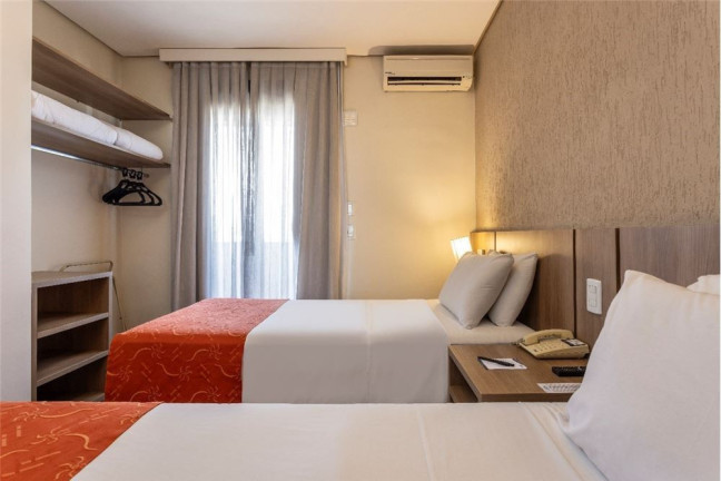 Imagem Apartamento com 1 Quarto à Venda, 38 m² em Praia De Belas - Porto Alegre Imagem Apartamento com 1 Quarto à Venda, 38 m² em Praia De Belas - Porto Alegre