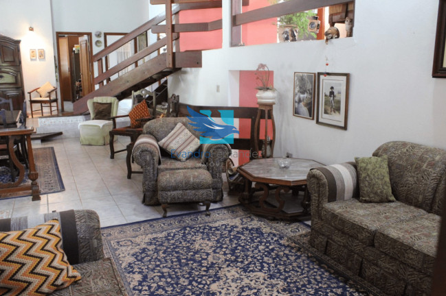 Imagem Casa com 3 Quartos à Venda, 228 m² em Iporanga - Aguas De Sao Pedro Imagem Casa com 3 Quartos à Venda, 228 m² em Iporanga - Aguas De Sao Pedro