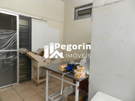 Imagem Casa com 3 Quartos à Venda, 298 m² em Emiliano Perneta - Pinhais