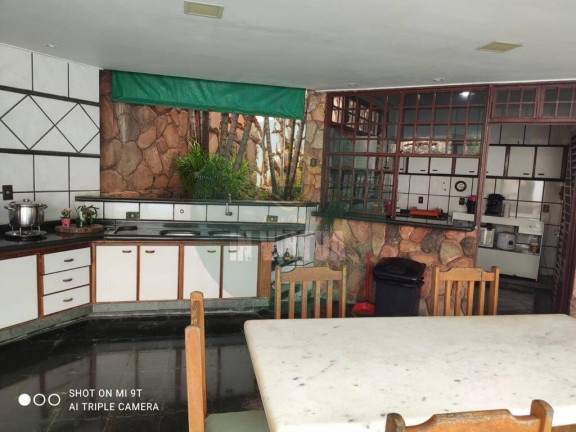 Imagem Casa com 3 Quartos à Venda, 482 m² em Santa Cruz - Cuiabá Imagem Casa com 3 Quartos à Venda, 482 m² em Santa Cruz - Cuiabá
