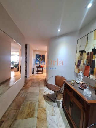 Imagem Apartamento com 5 Quartos à Venda, 300 m² em Barra Da Tijuca - Rio De Janeiro