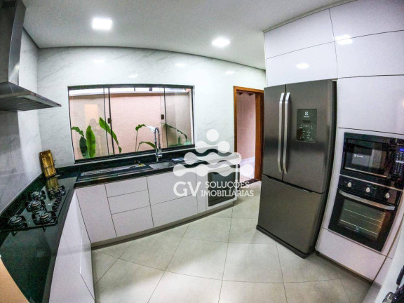 Imagem Casa com 3 Quartos à Venda, 180 m² em Horto Florestal - Ubatuba