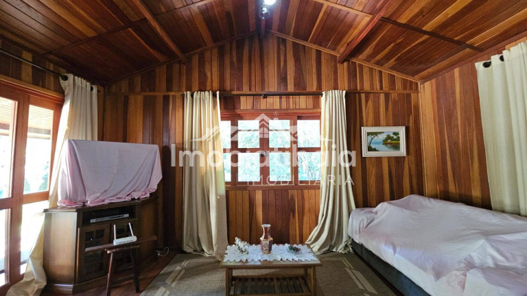 Imagem Chácara com 4 Quartos à Venda, 1.370 m² em Jd. Brisa - Mairiporã