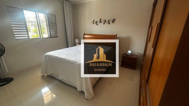 Imagem Sobrado com 3 Quartos à Venda, 240 m² em Borda Da Mata - Caçapava Imagem Sobrado com 3 Quartos à Venda, 240 m² em Borda Da Mata - Caçapava